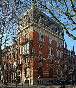 Maison éclectique boulevard Jean-Baptiste Lebas à Lille